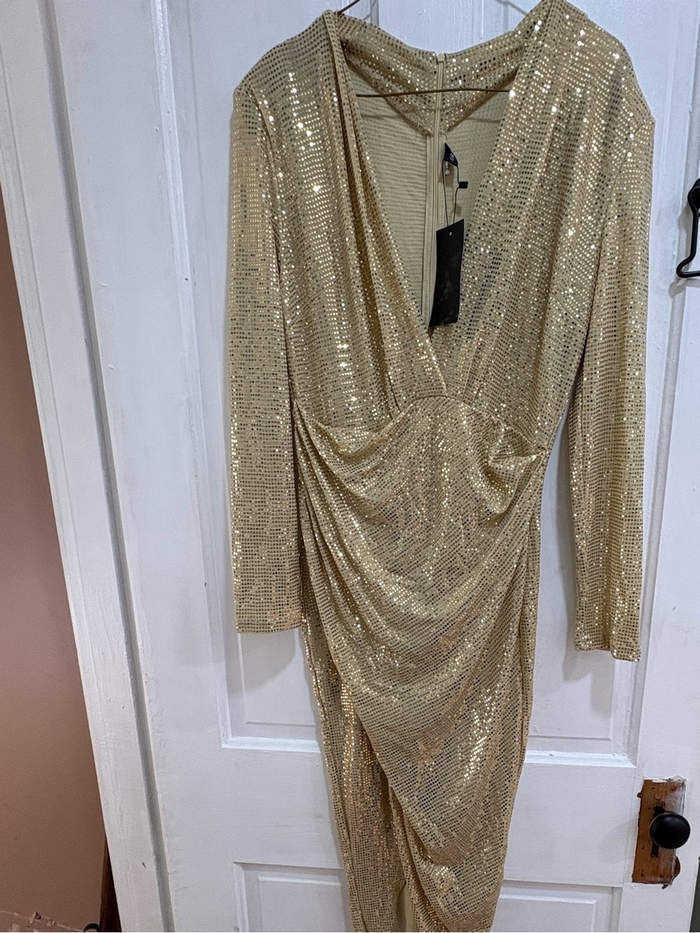 Sequined Gold Draped V-Neck Long Sleeve Dress